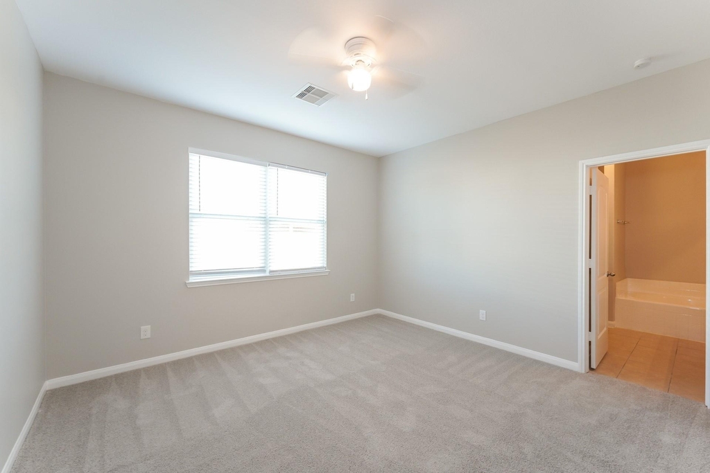 5026 Manor Stone Lane - Photo 7