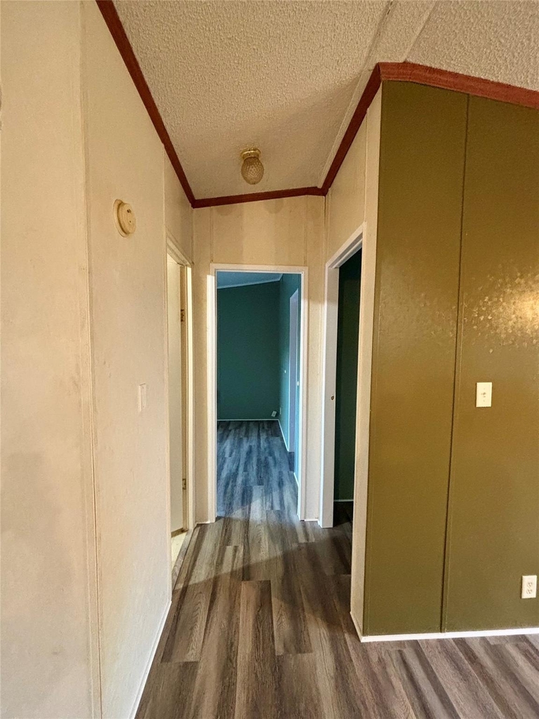 111 Lakeside Woods Drive - Photo 13
