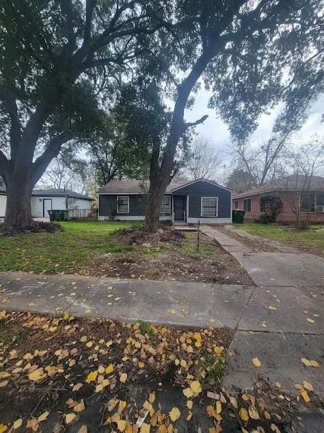 5318 Chennault Road - Photo 12