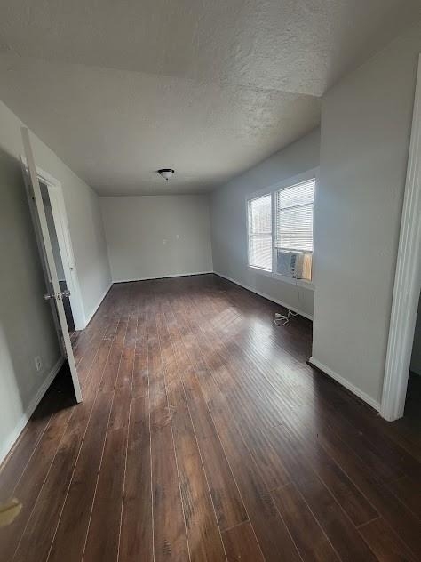 5318 Chennault Road - Photo 2