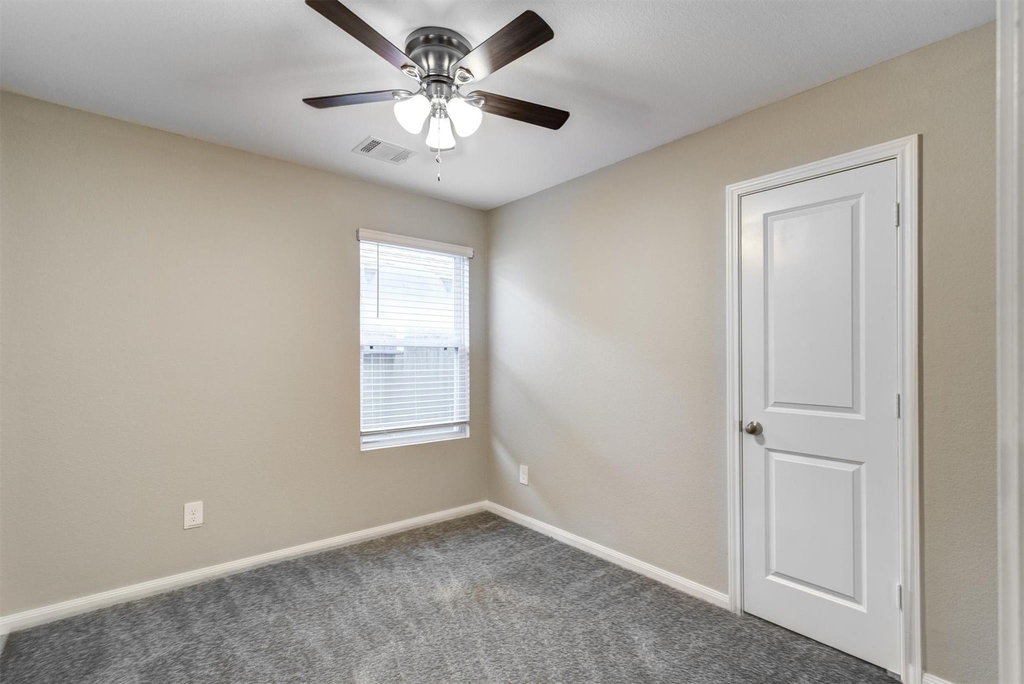 16428 Jasmine Marie Place - Photo 9
