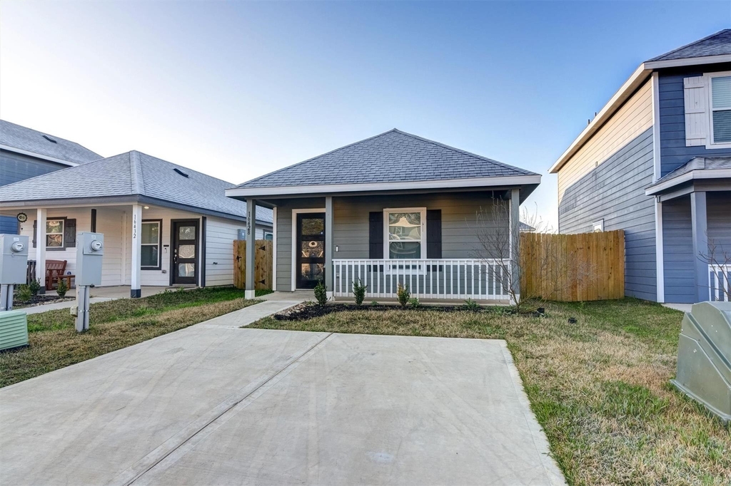 16428 Jasmine Marie Place - Photo 1