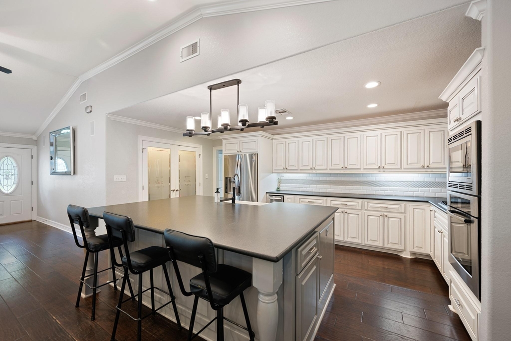 411 E Norris Street - Photo 5