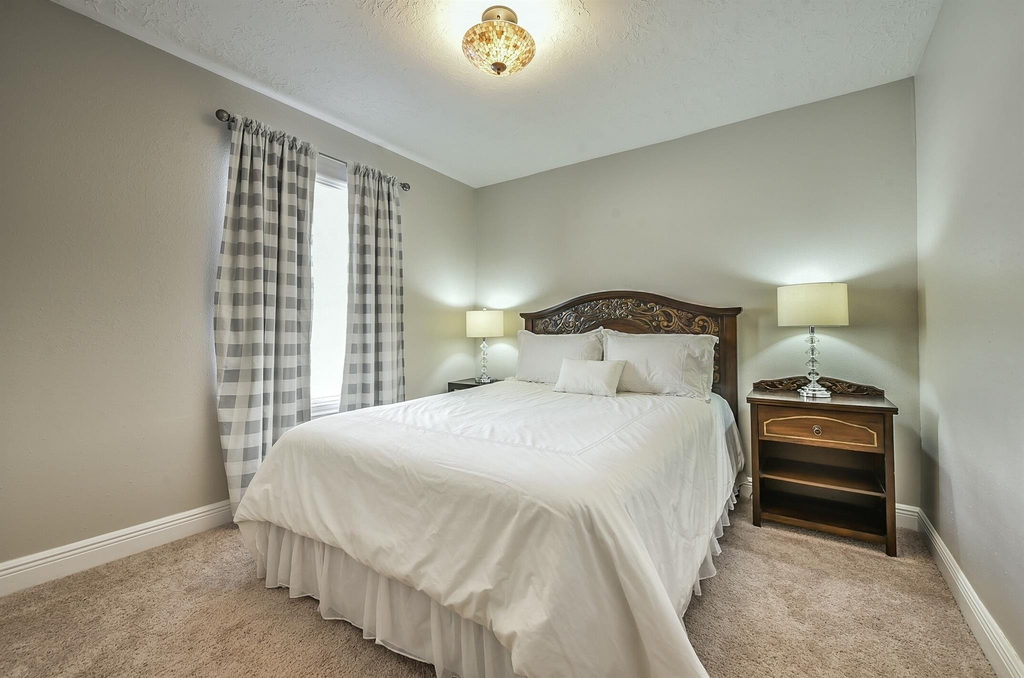 1118 Chelsea Lane - Photo 12