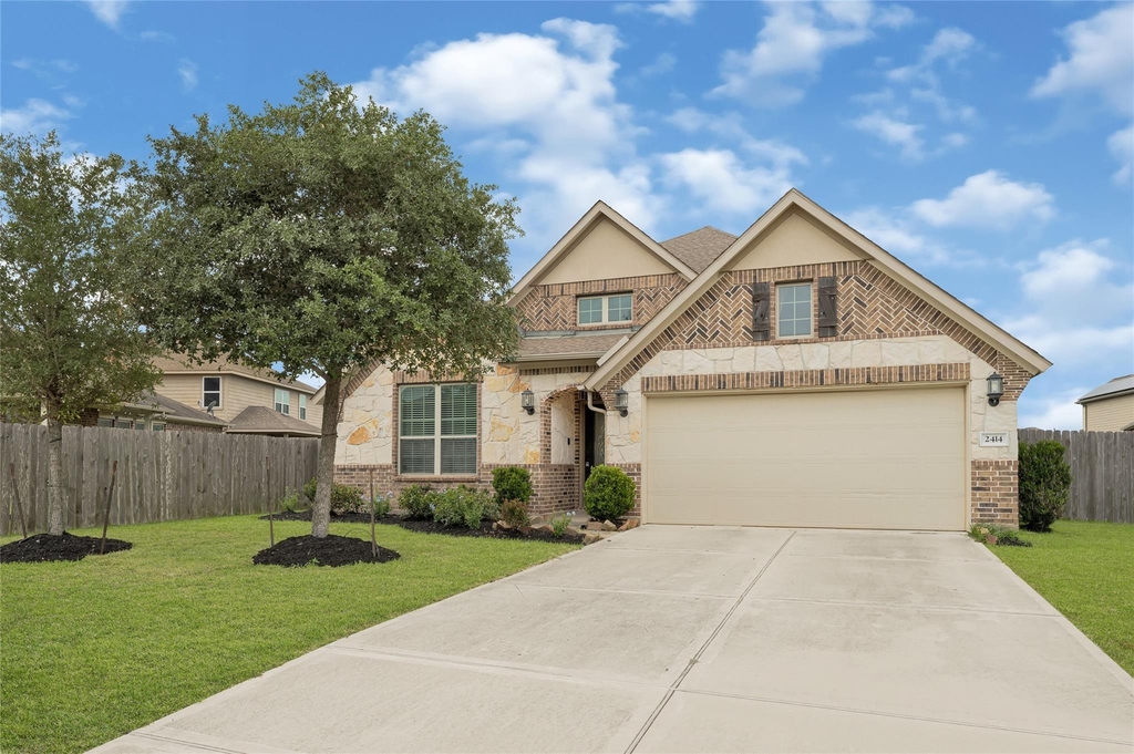 2414 Willow Fall Lane - Photo 1