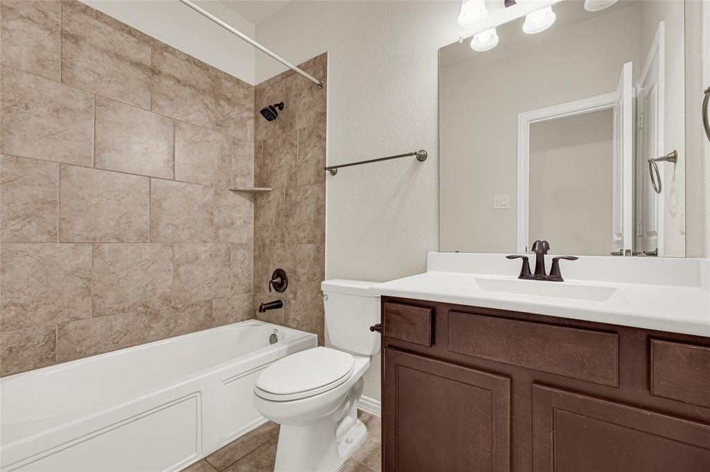 2414 Willow Fall Lane - Photo 16