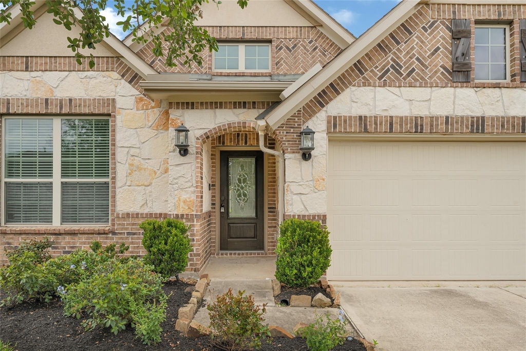 2414 Willow Fall Lane - Photo 2