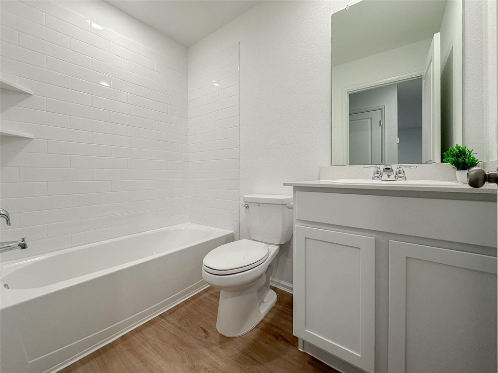 1515 Las Cuevas Drive - Photo 15
