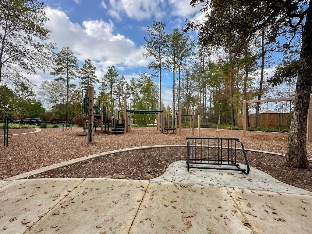 1515 Las Cuevas Drive - Photo 26