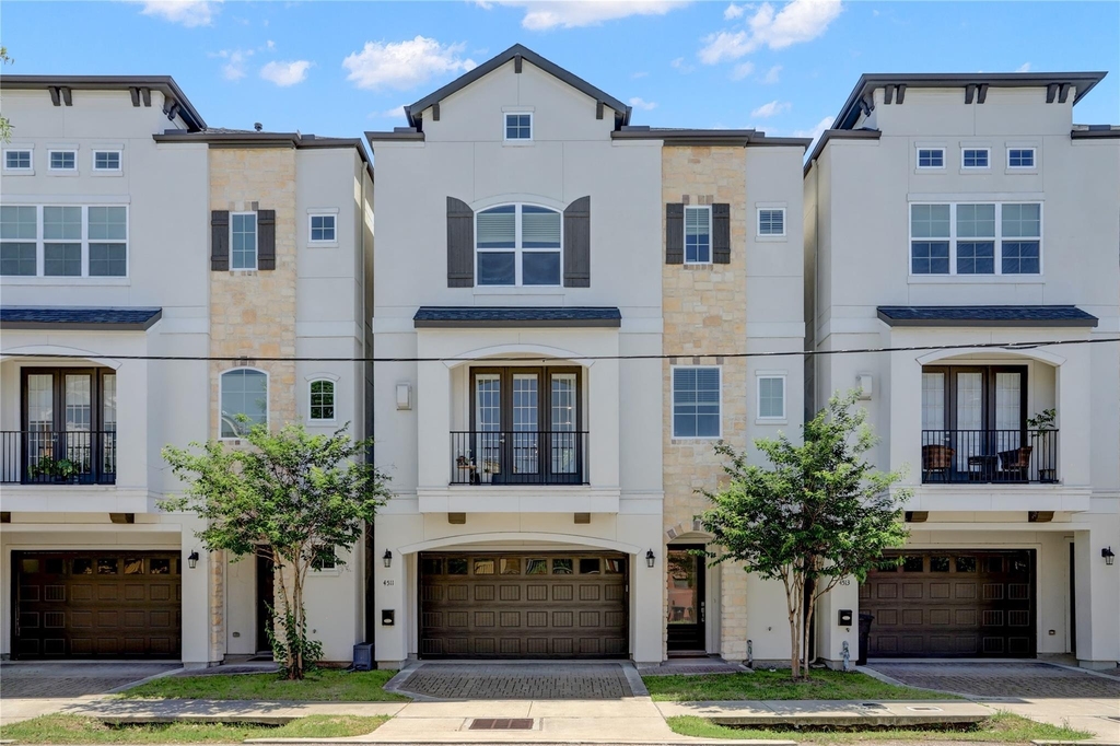 4511 Maxie Street - Photo 0