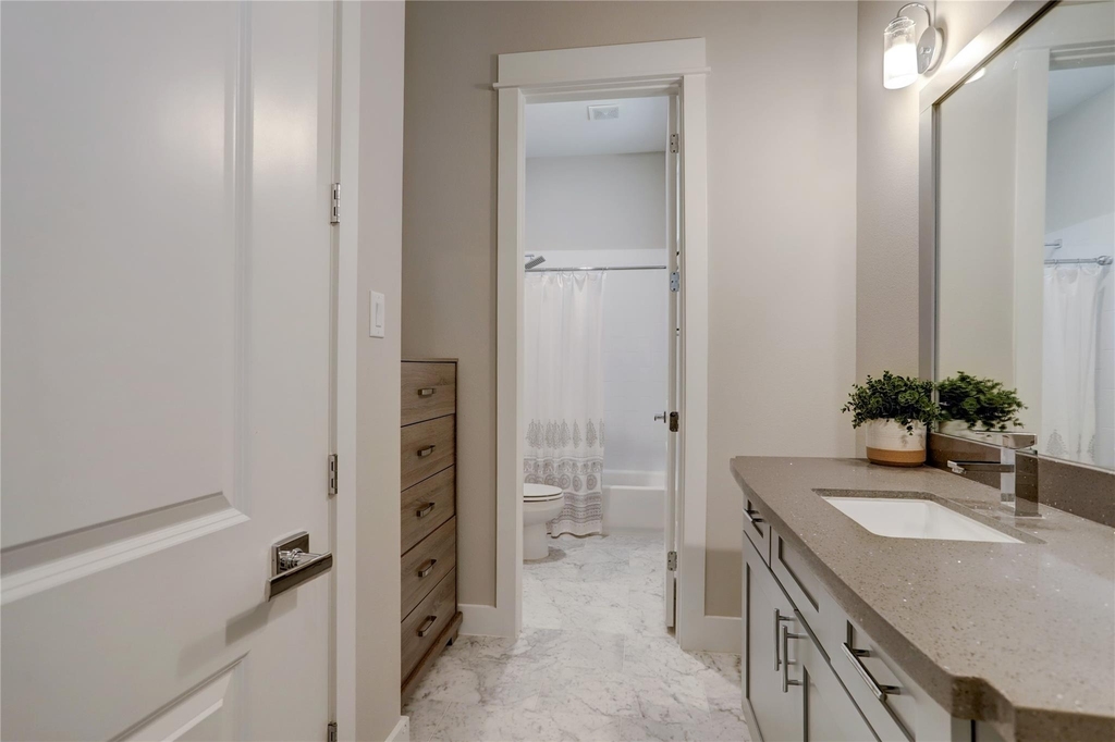 4511 Maxie Street - Photo 3