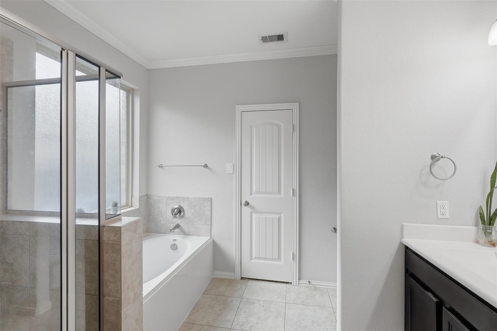 2244 Ivy Wall Drive - Photo 23