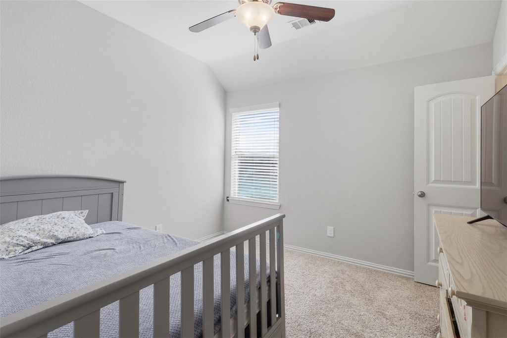 2244 Ivy Wall Drive - Photo 18
