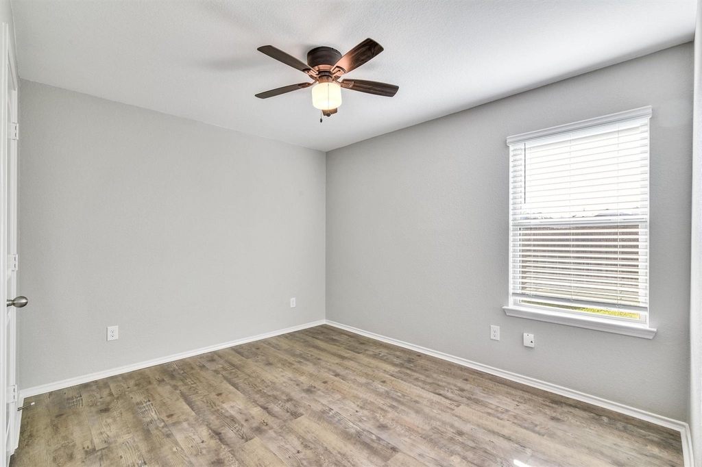 16831 Silent Pines Court - Photo 24