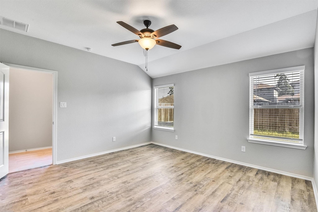 16831 Silent Pines Court - Photo 15