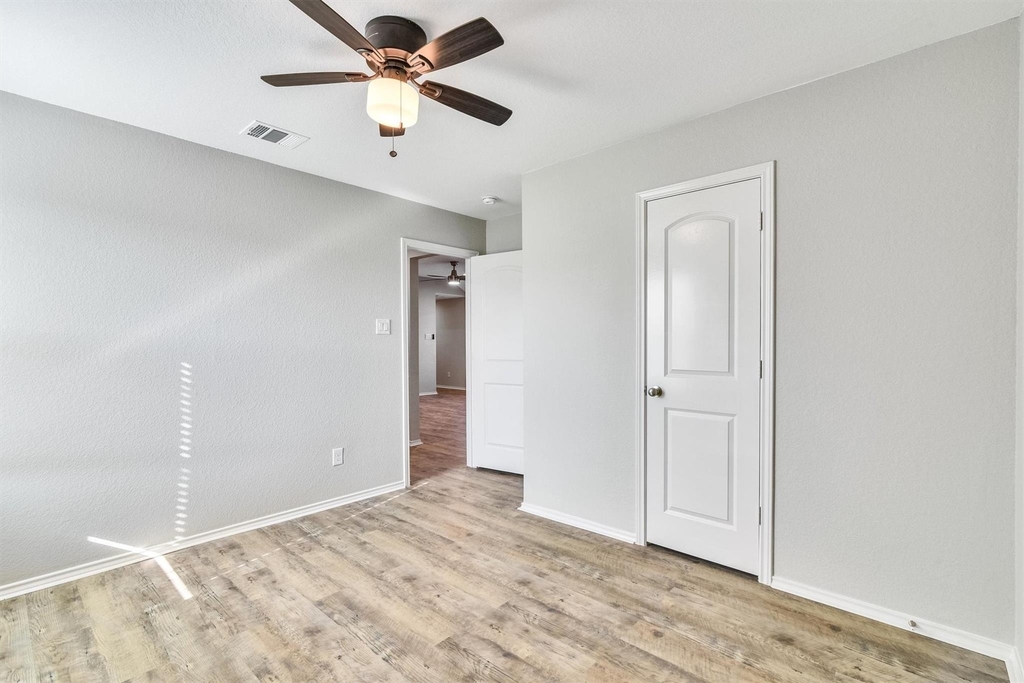 16831 Silent Pines Court - Photo 25