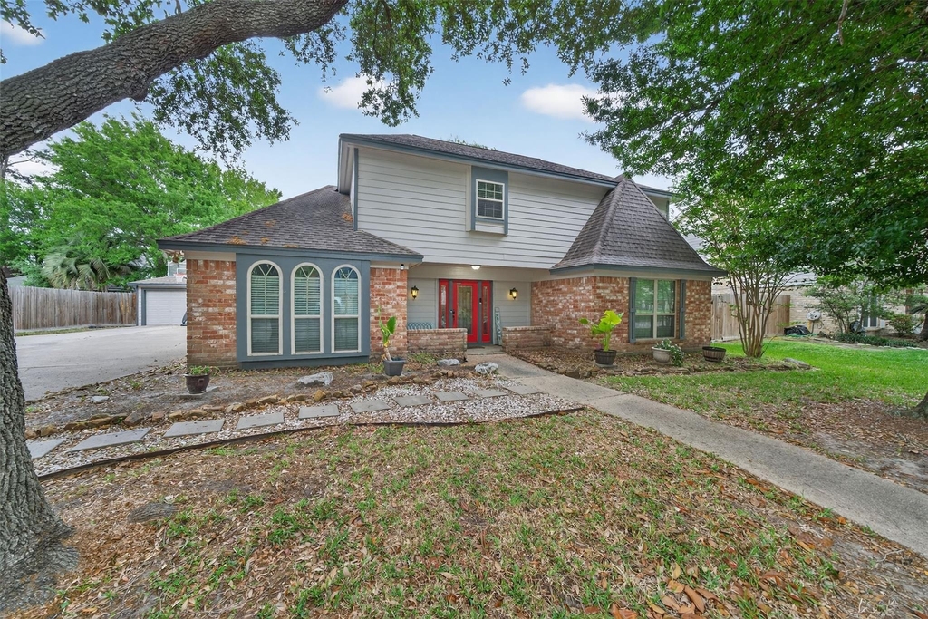 19919 Sundance Drive - Photo 2