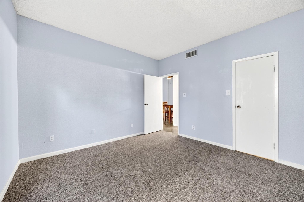 10053 Westpark Drive - Photo 21