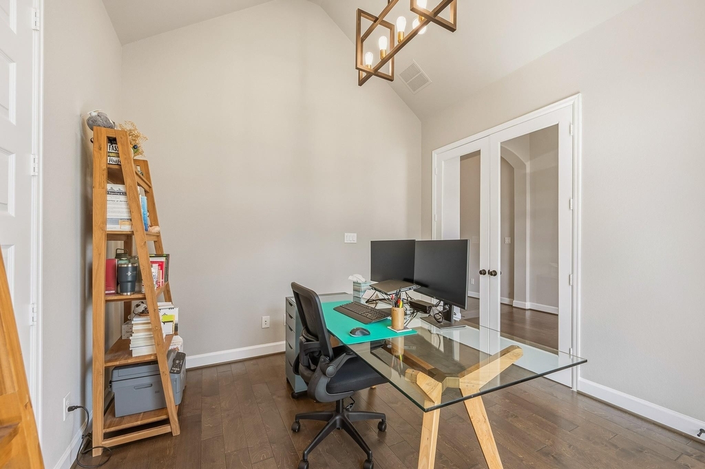 2106 Stargrass Drive - Photo 10