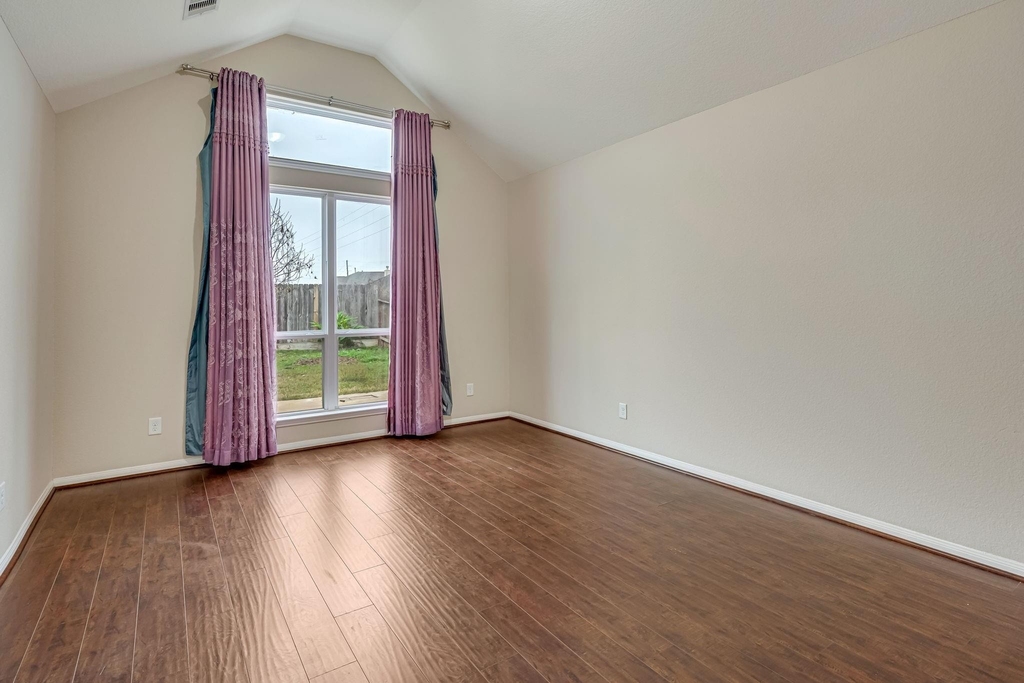 17602 Stamford Oaks Drive - Photo 14