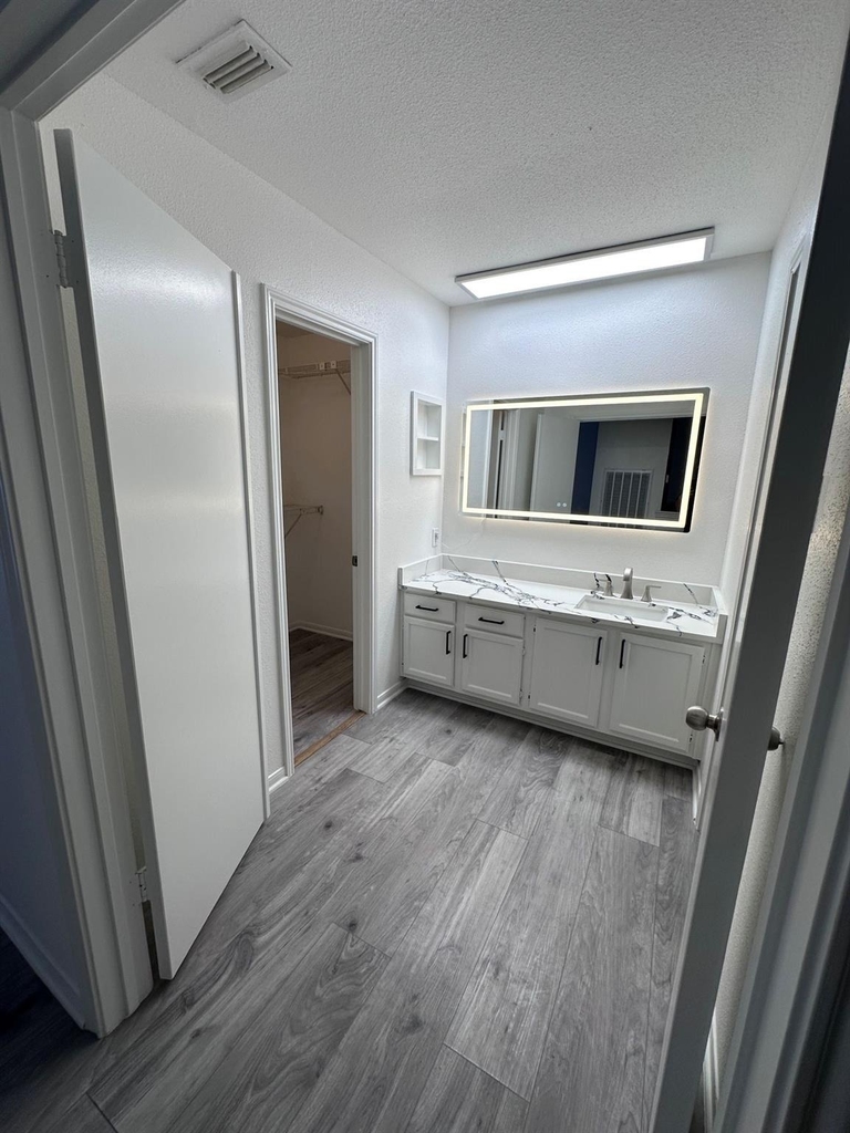 2121 El Paseo Street - Photo 28