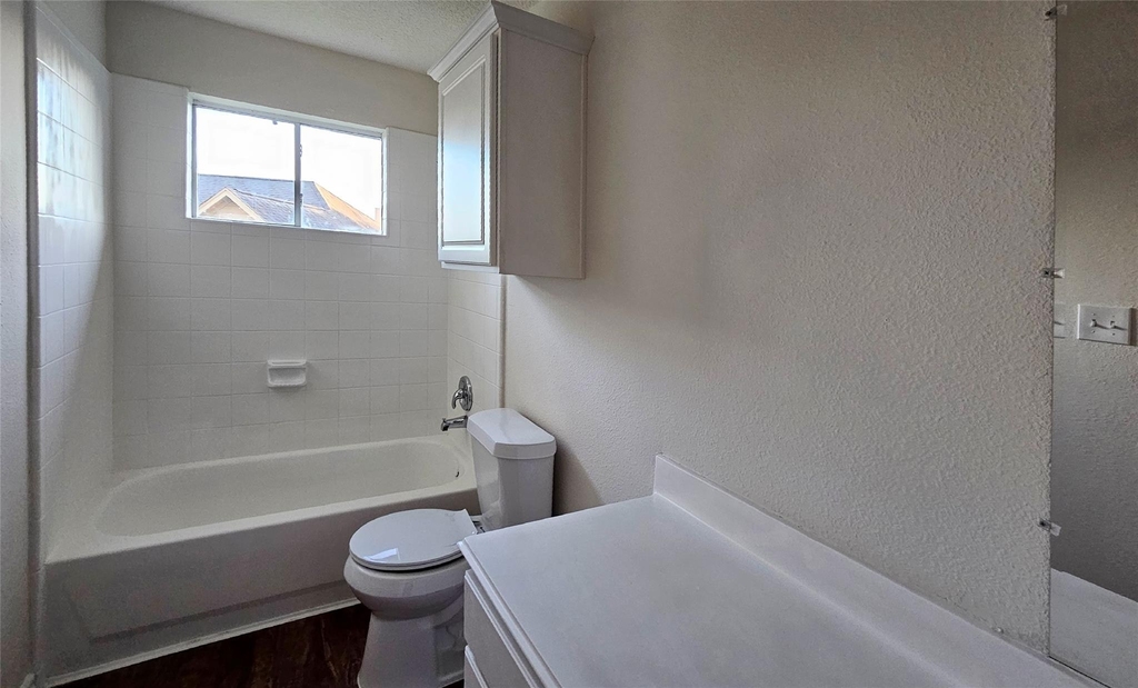 2202 Cherry Hill Court - Photo 20