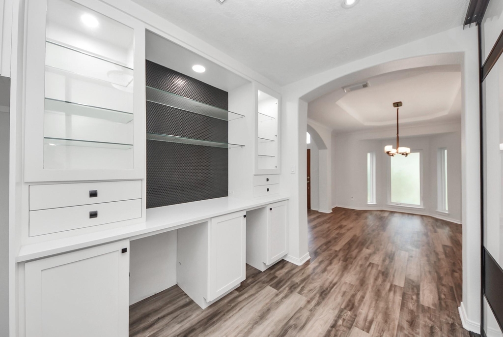 11207 Satin Tail Lane - Photo 8