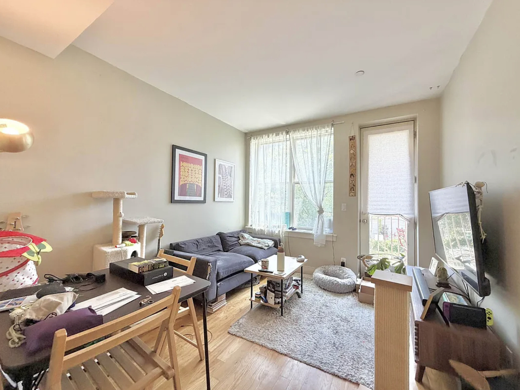 33 Fayette Street - Photo 8