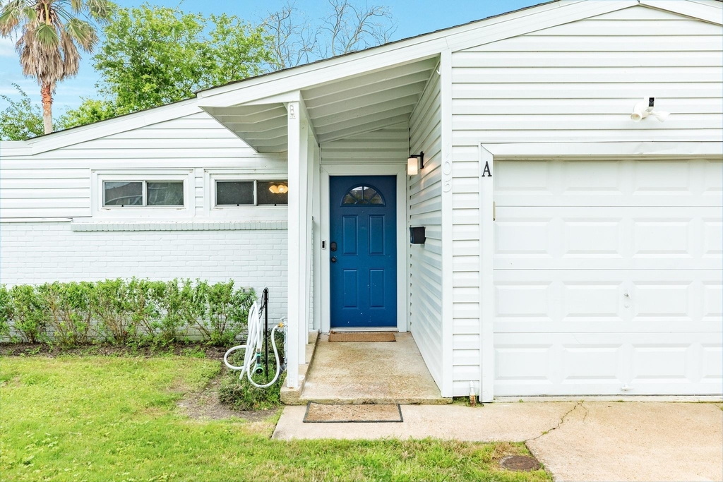 105 Marlin Avenue - Photo 2