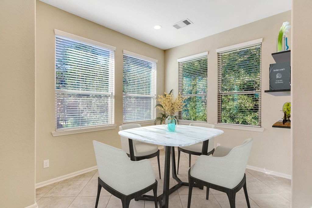222 Cheswood Forest - Photo 19