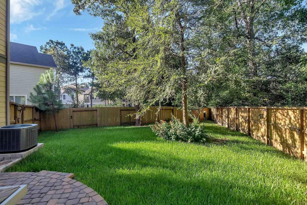 222 Cheswood Forest - Photo 9