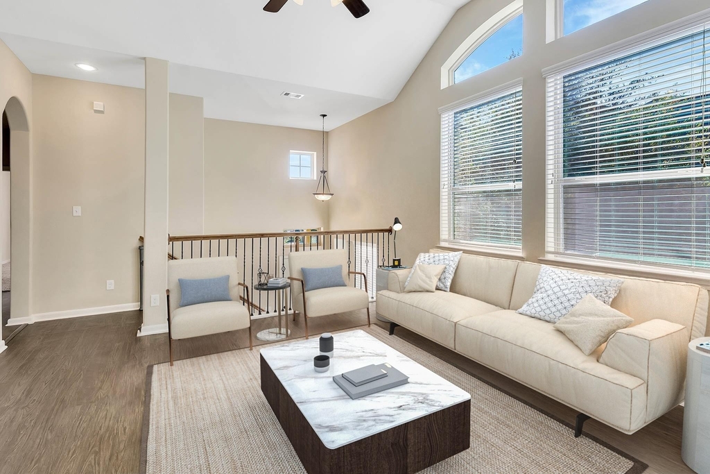 222 Cheswood Forest - Photo 5