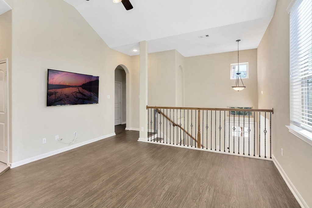 222 Cheswood Forest - Photo 17