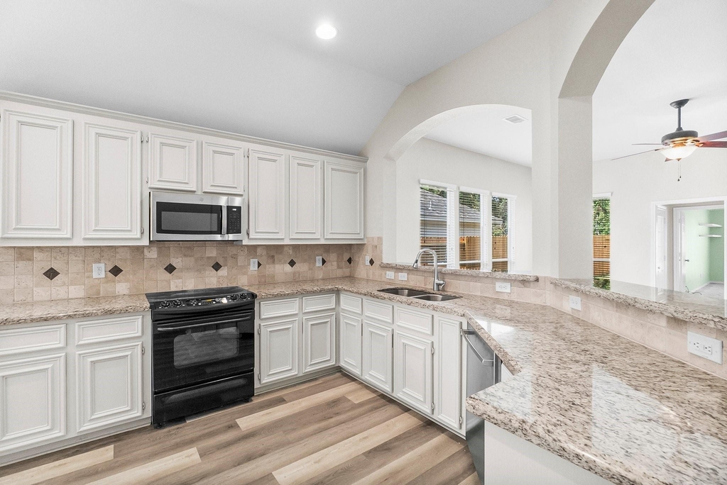 2419 Keegan Hollow Lane - Photo 12