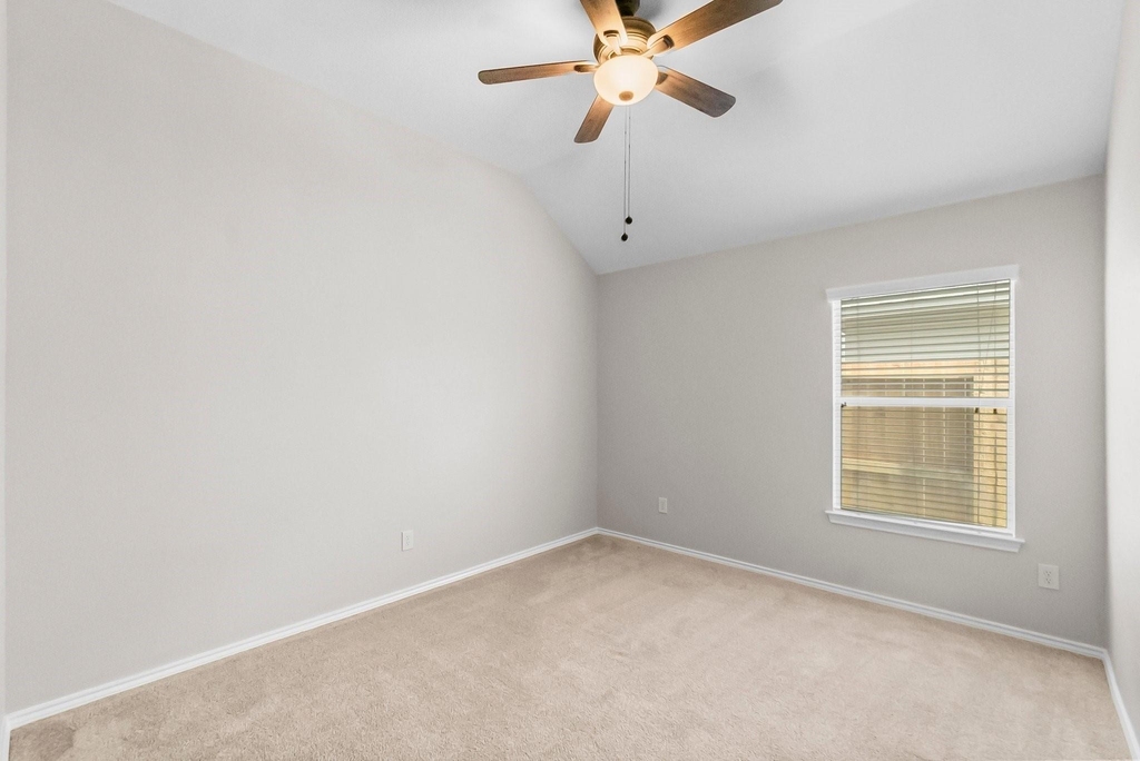 2419 Keegan Hollow Lane - Photo 21