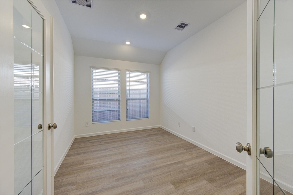 30347 Tall Fescue Drive - Photo 13