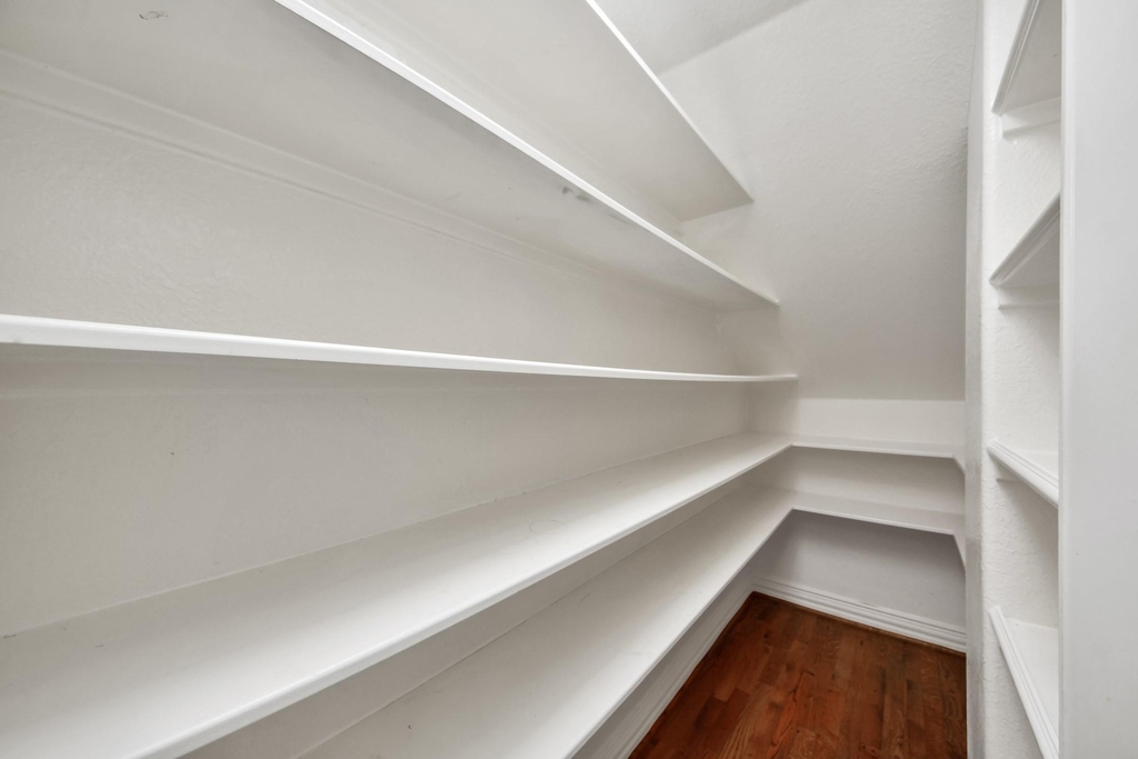 605 W Polk Street - Photo 31