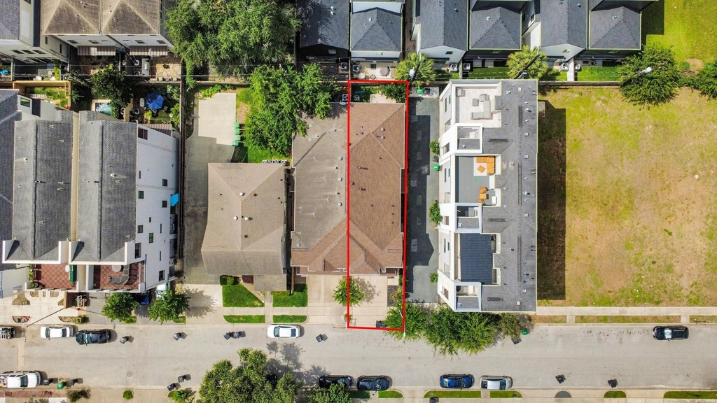 605 W Polk Street - Photo 2