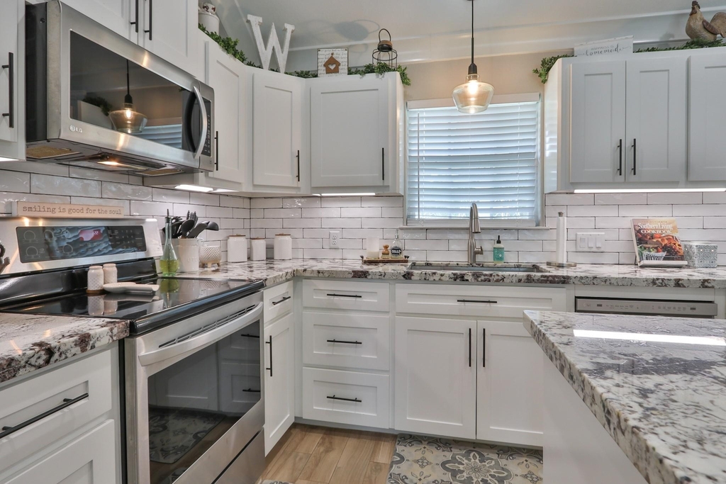 13202 Cardin Street - Photo 9