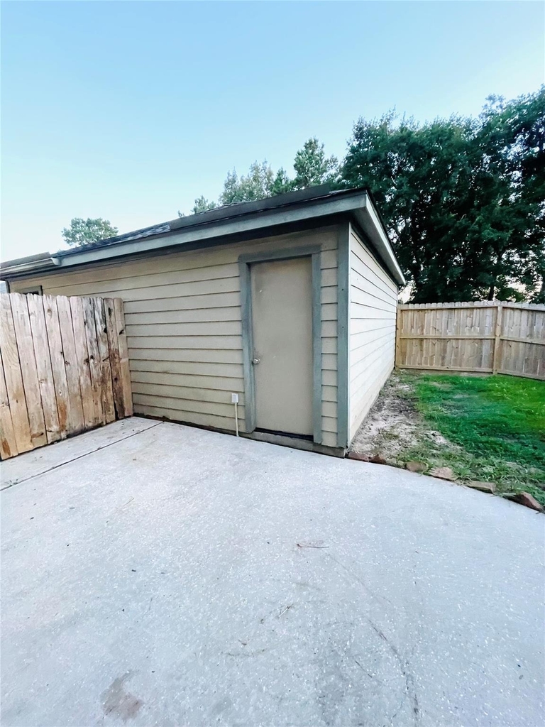 23623 Twisting Falls Drive - Photo 39