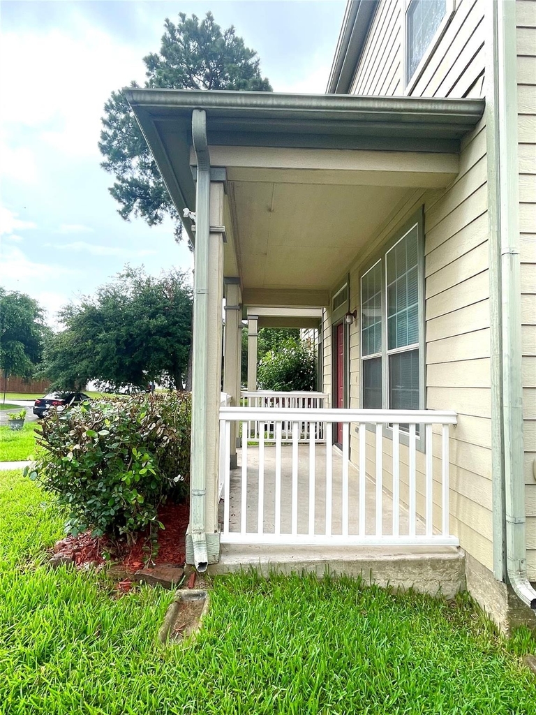 23623 Twisting Falls Drive - Photo 3