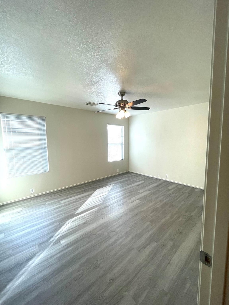 23623 Twisting Falls Drive - Photo 31