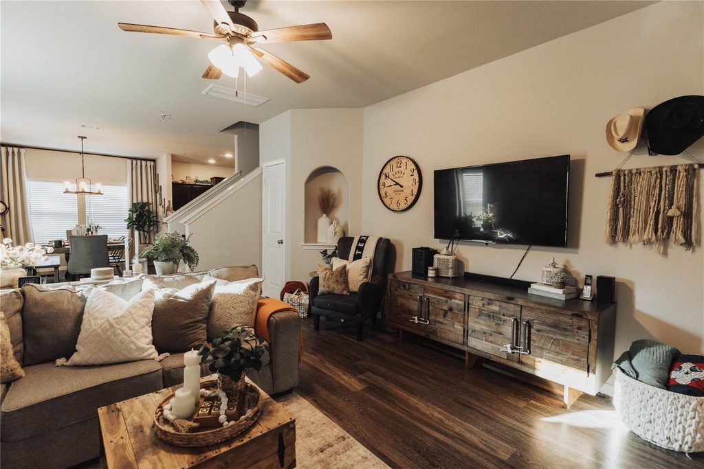 16202 Augusta Oaks Court - Photo 2