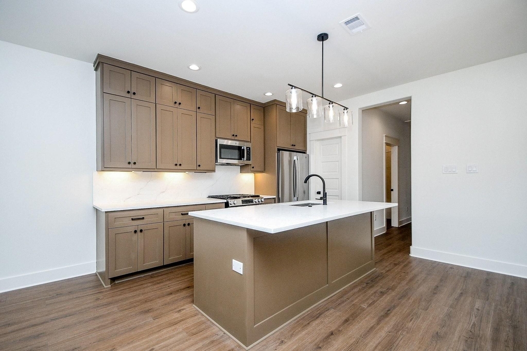 4101 Victoria Avenue - Photo 9