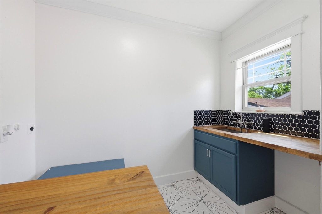 206 N Street - Photo 34