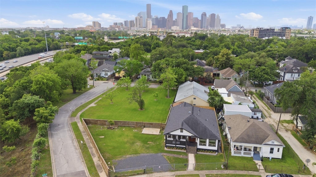 206 N Street - Photo 42