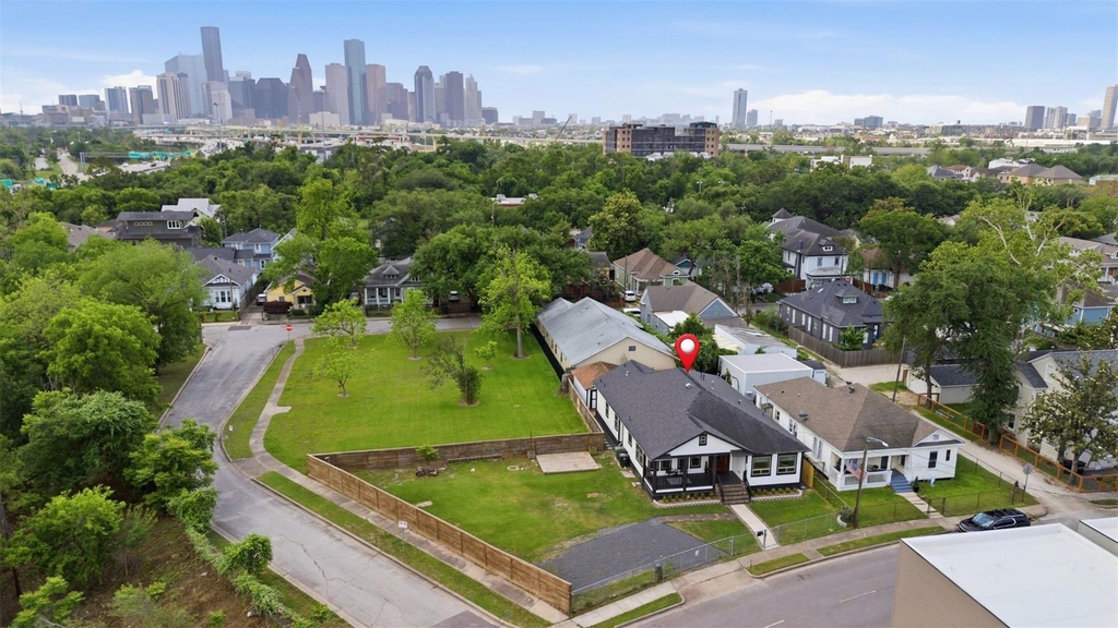 206 N Street - Photo 44
