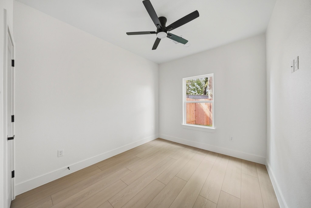 4314 Stassen Street - Photo 8