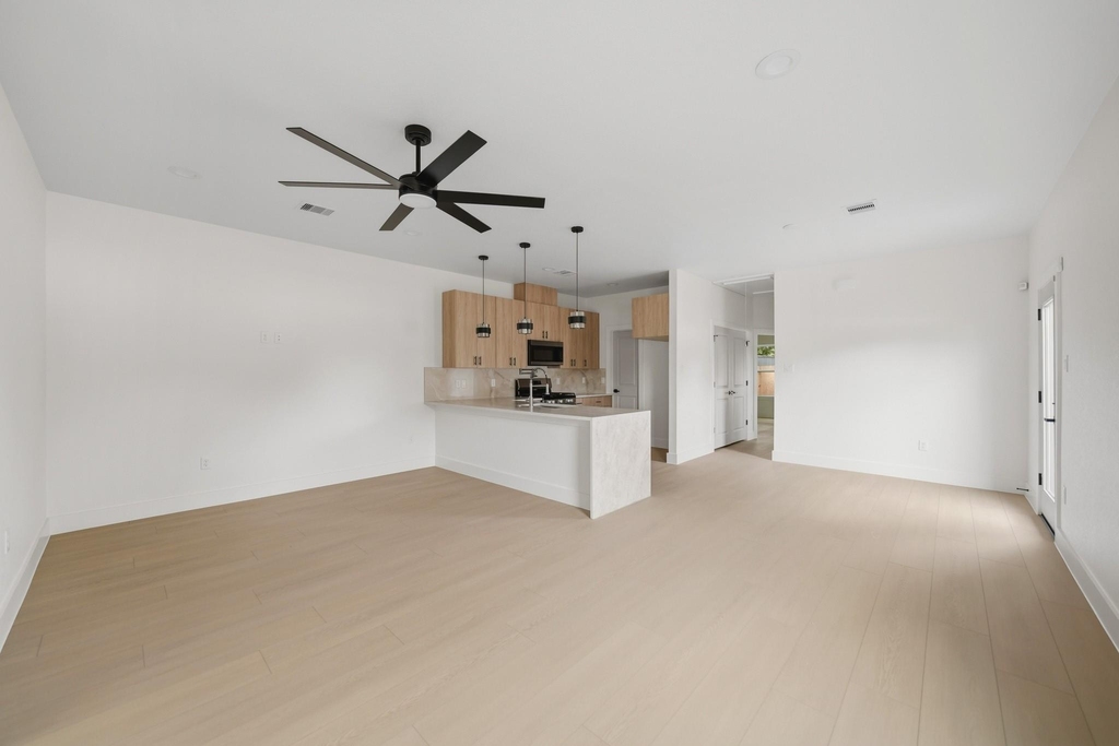 4314 Stassen Street - Photo 2