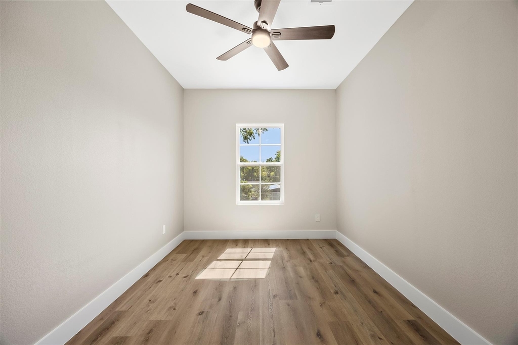 5949 Collingsworth Street - Photo 17